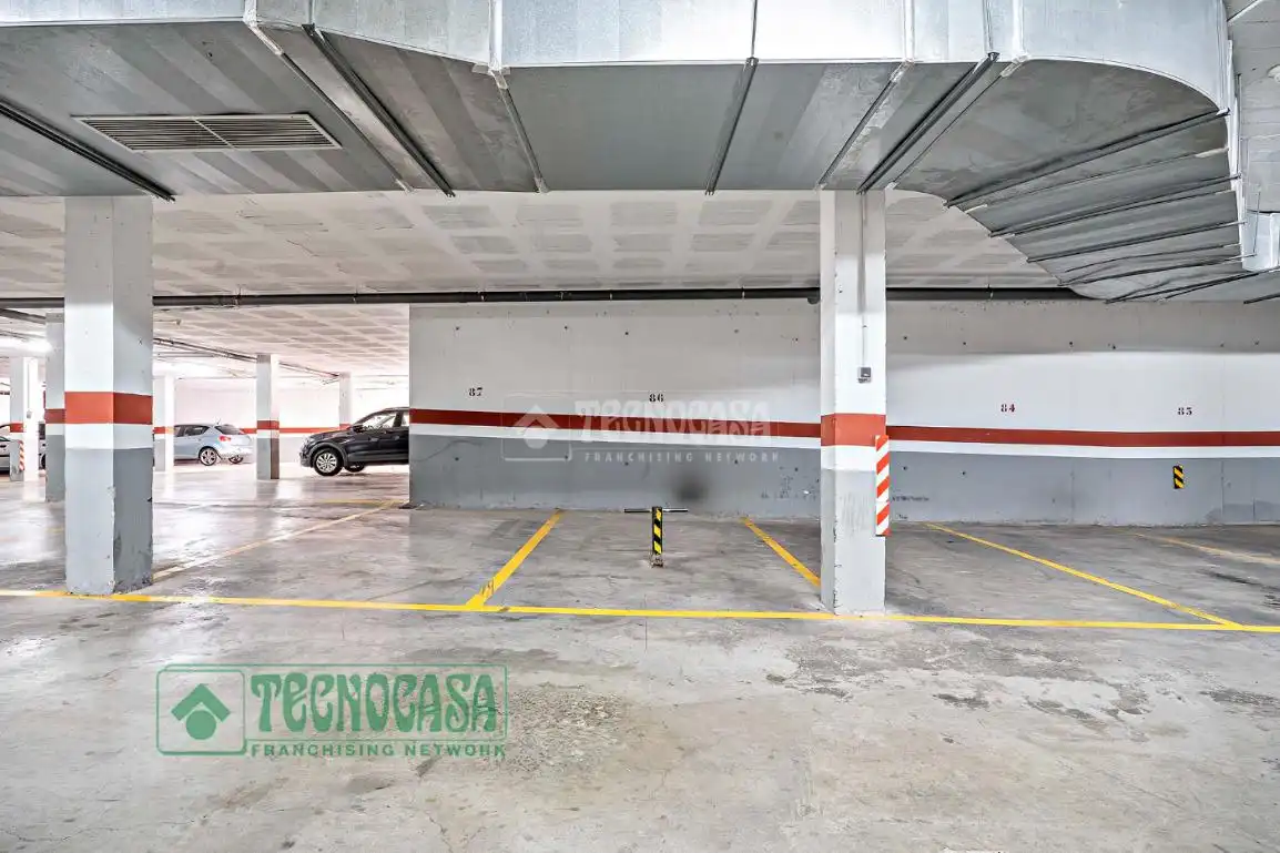 Parking of Flat for sale in Roquetas de Mar  with Air Conditioner and Heating