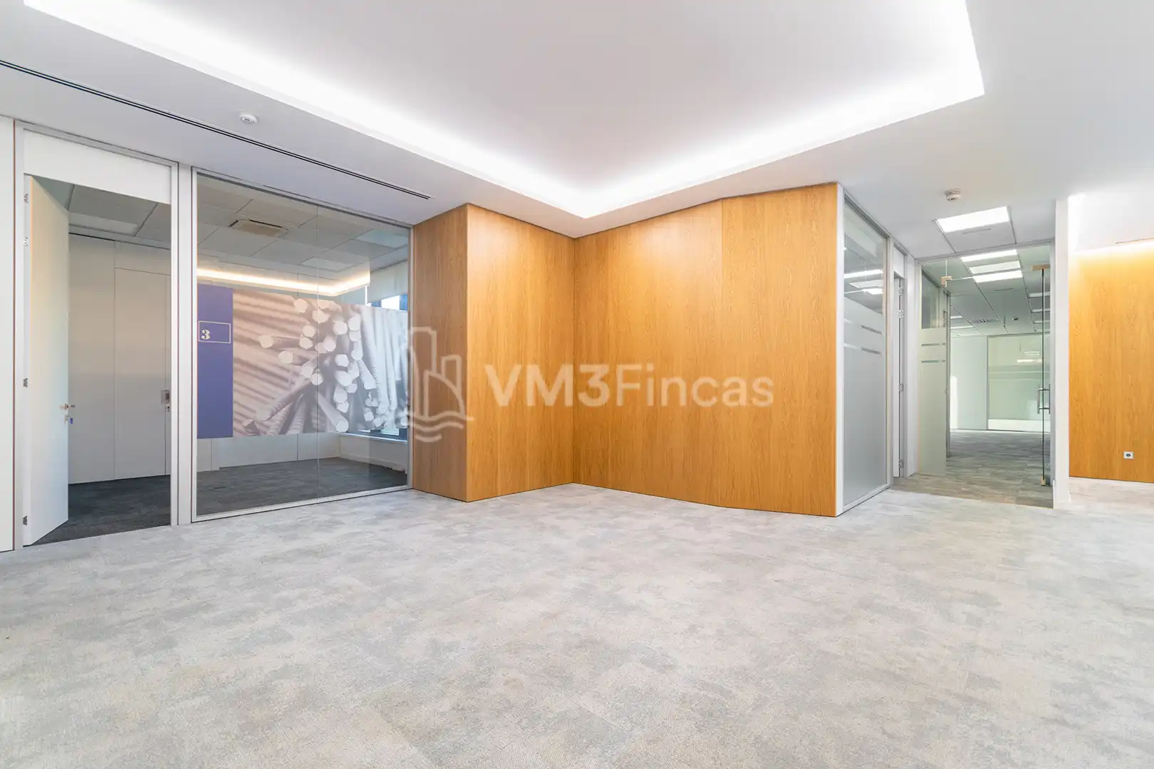 Büro zur Miete in El Prat de Llobregat mit Klimaanlage, Heizung und Terrasse