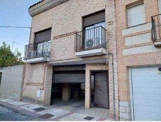 Vista exterior de Traster en venda en Villaluenga de la Sagra