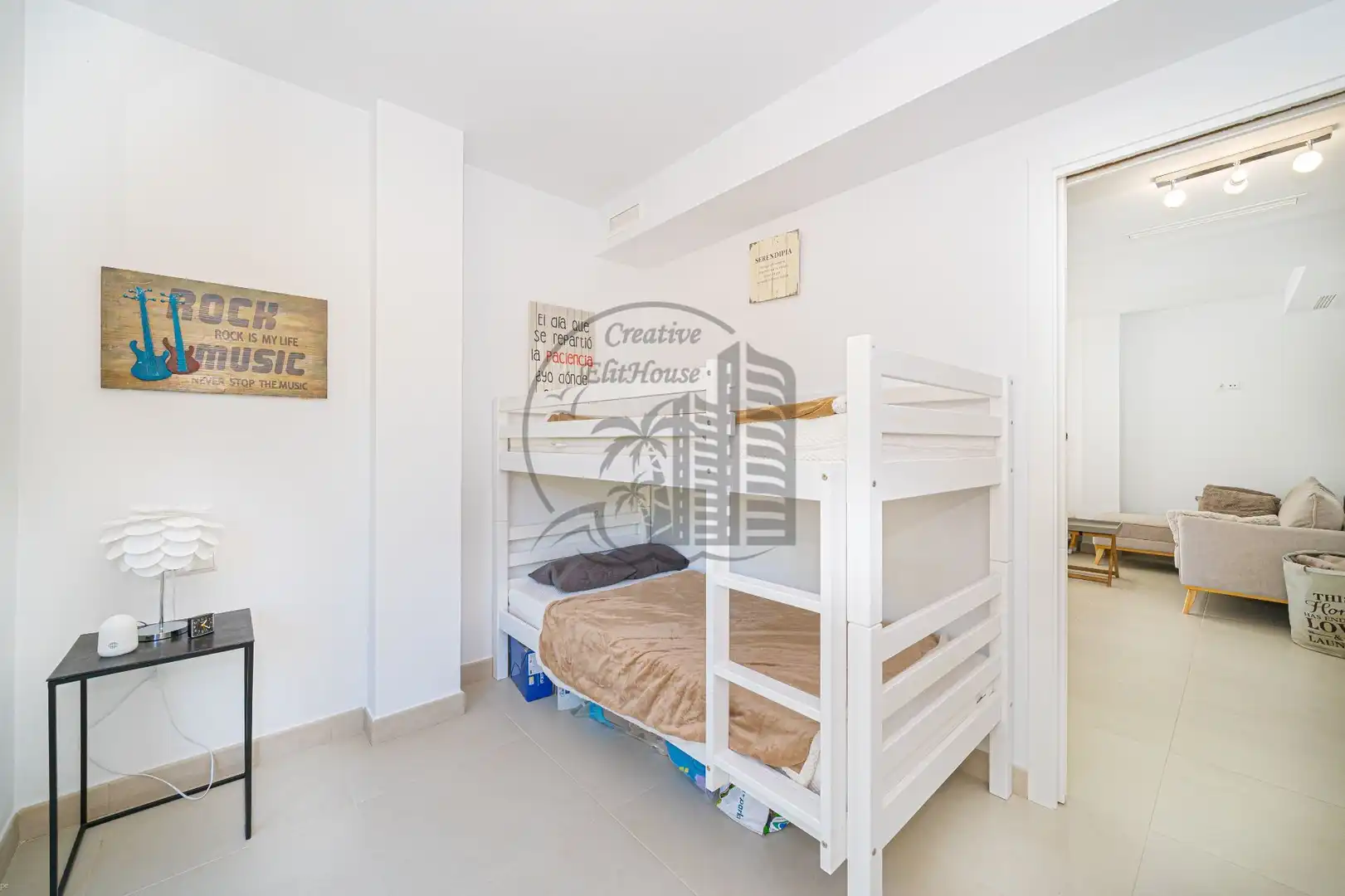 Habitación de Casa o chalet en venta en La Nucia con Jardín privado y Piscina