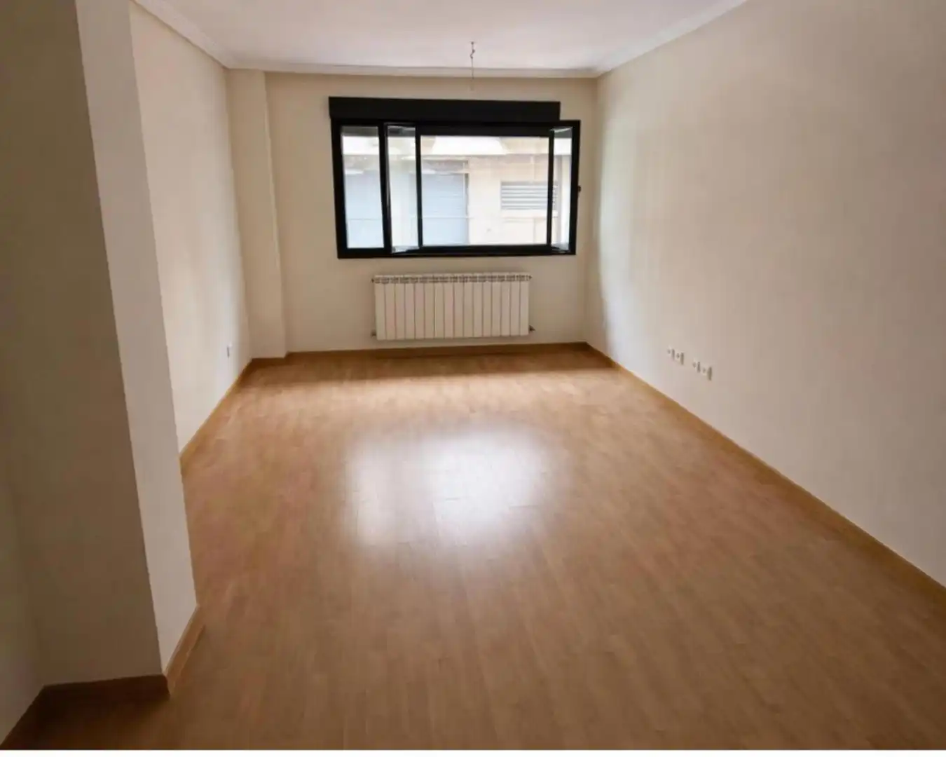 Flat for sale in Castellanos de Moriscos  with Heating