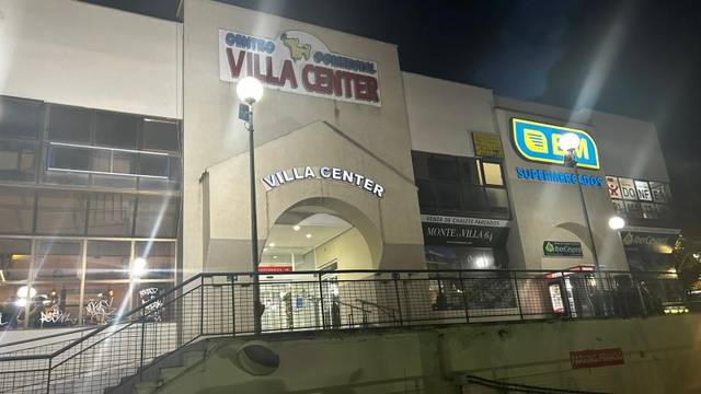 Local comercial en Venta en Avenida del Príncipe de Asturias, 129 en Centro