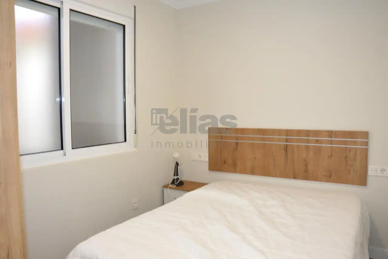 Bedroom of Flat for sale in Camariñas  with Storage room, Furnished and Balcony