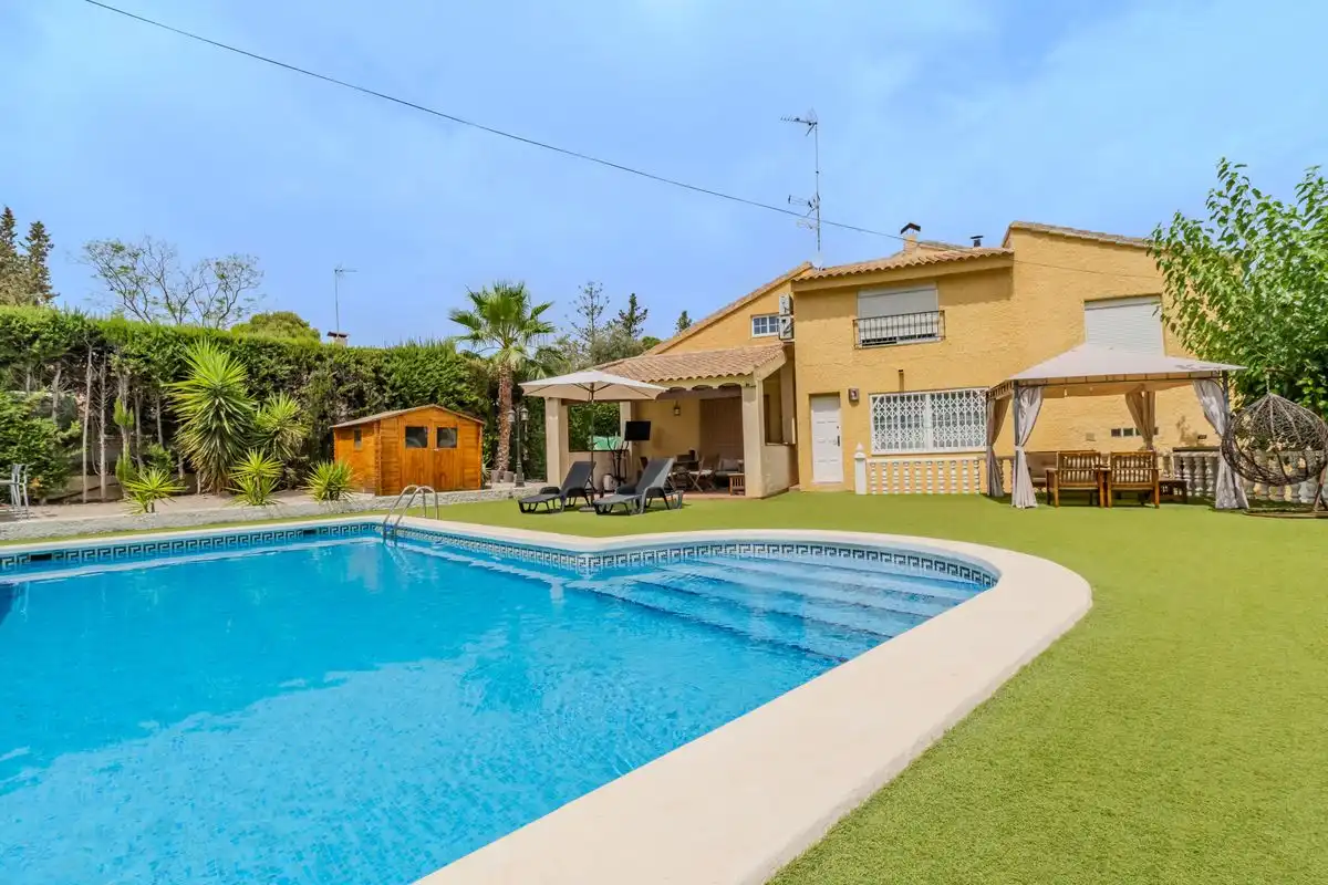 Swimming pool of Houses for sale in Las Torres de Cotillas  with Air Conditioner, Heating and Terrace