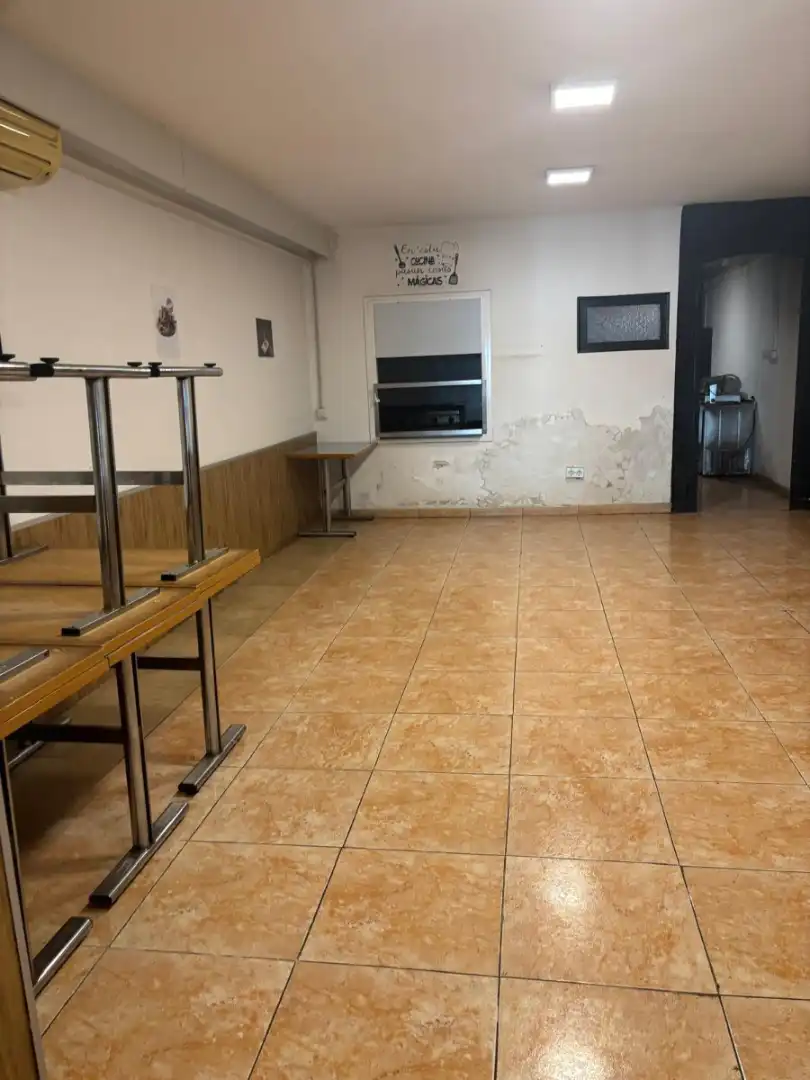 Local comercial en traspaso en Sant Ramón, imagen 5