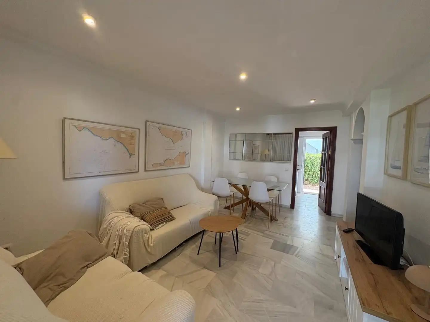 Living room of Apartments for rent in Chiclana de la Frontera  with Furnished and Community pool