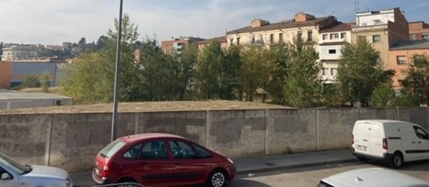 Lands and plots for sale in Calle del Dos de Maig 44, imagen 2
