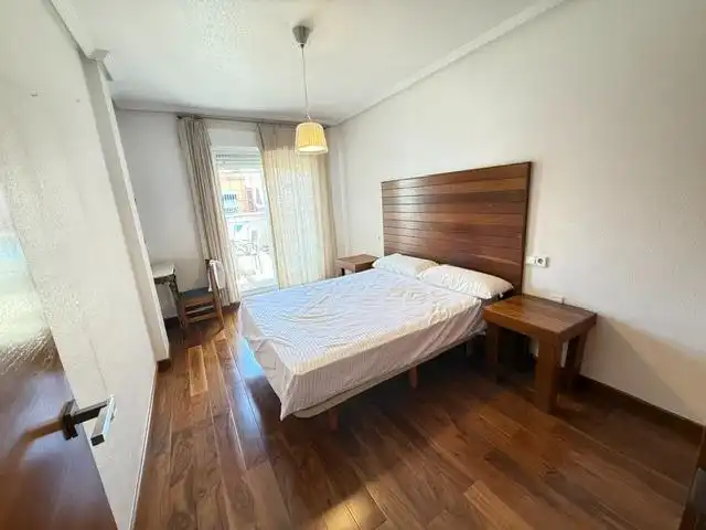 Habitación de Ático de alquiler en Murcia con Aire acondicionado, Terraza y Amueblado