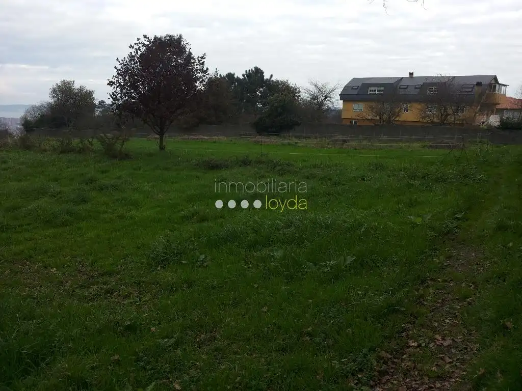 Terreny residencial en venda a Cabral - Candeán