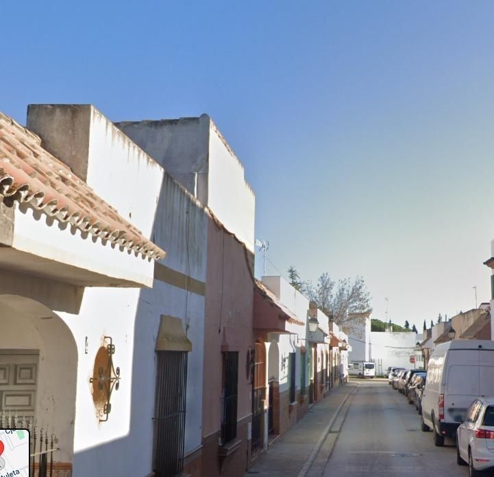 Vista exterior de Casa adosada en venda en Chiclana de la Frontera