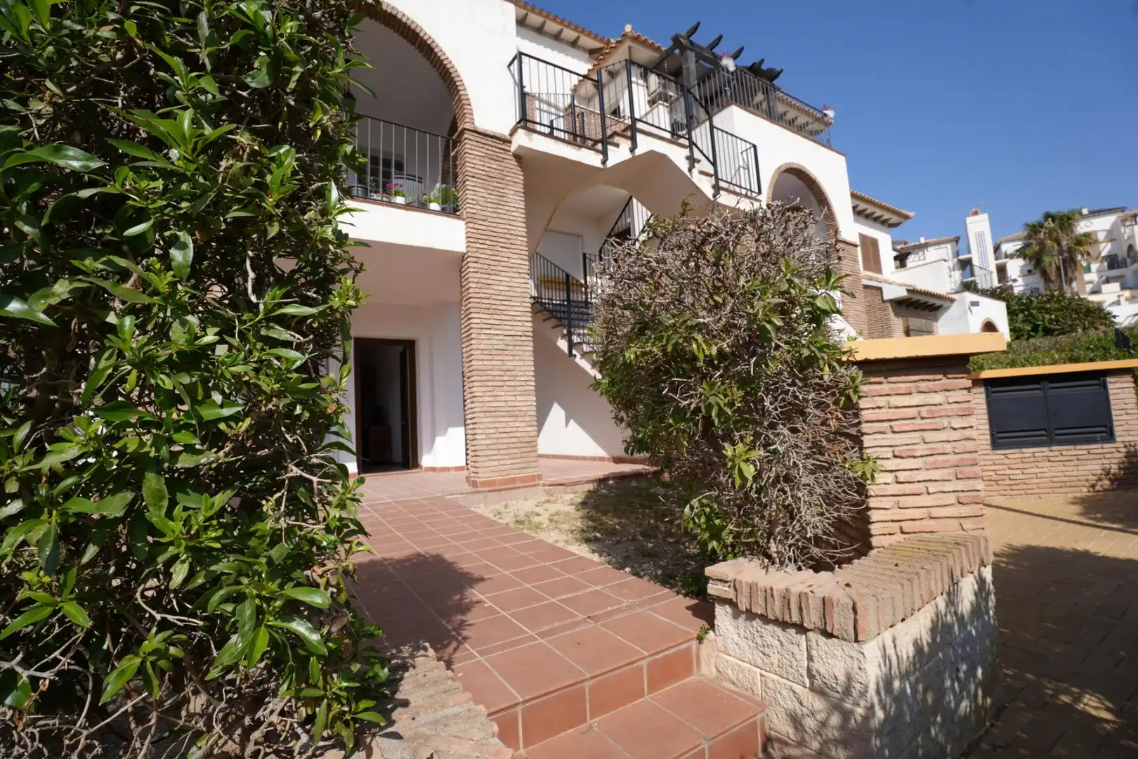 Vivienda con piscina en venta en Las Salinas