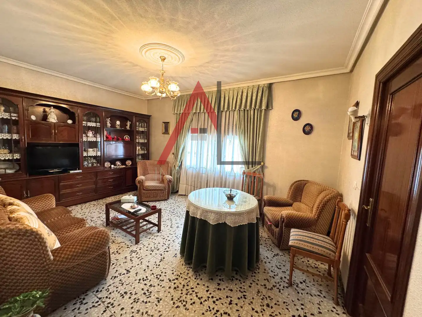 Vista exterior de Piso en venta en Nava de la Asunción con Terraza, Amueblado y Lavadora