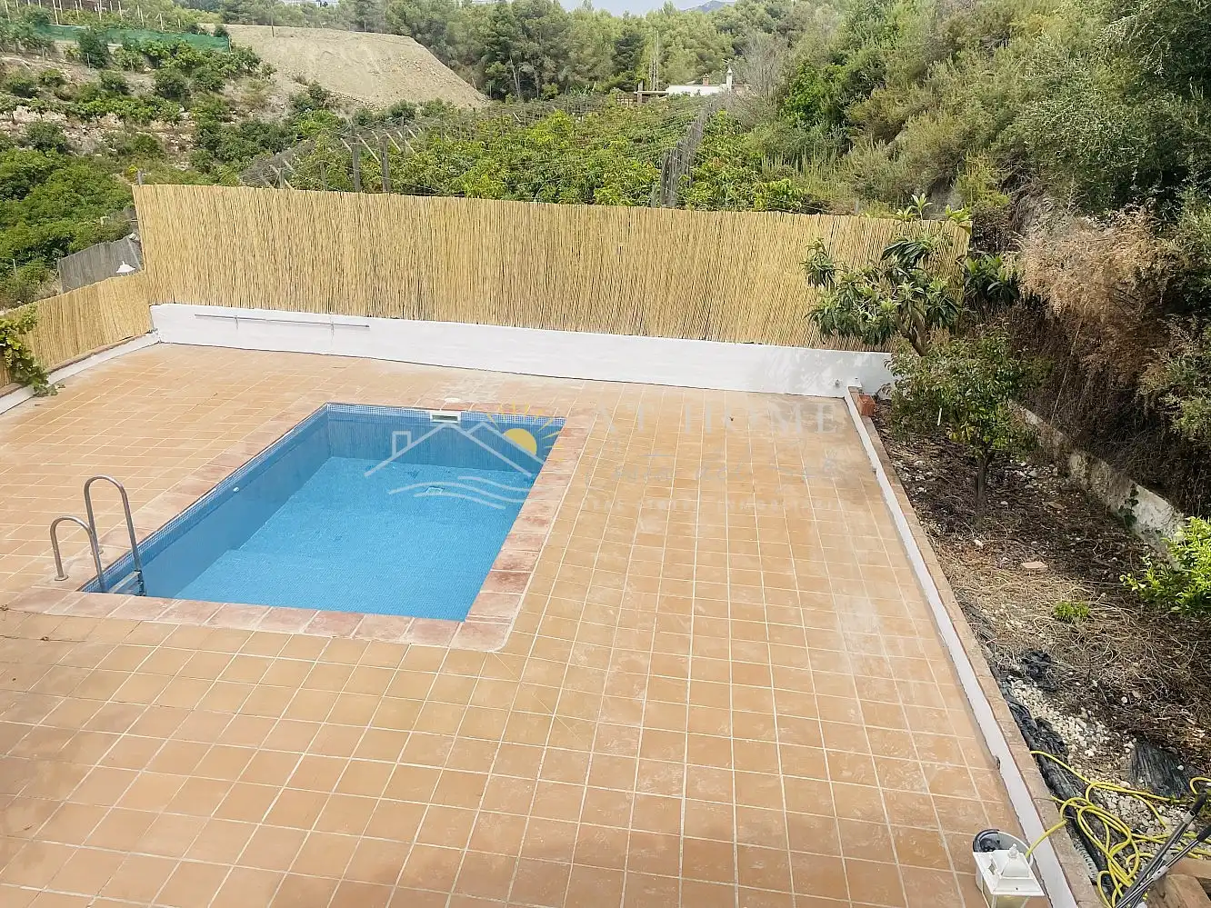 Piscina de Casa o chalet de alquiler en Nerja con Terraza, Piscina y Horno
