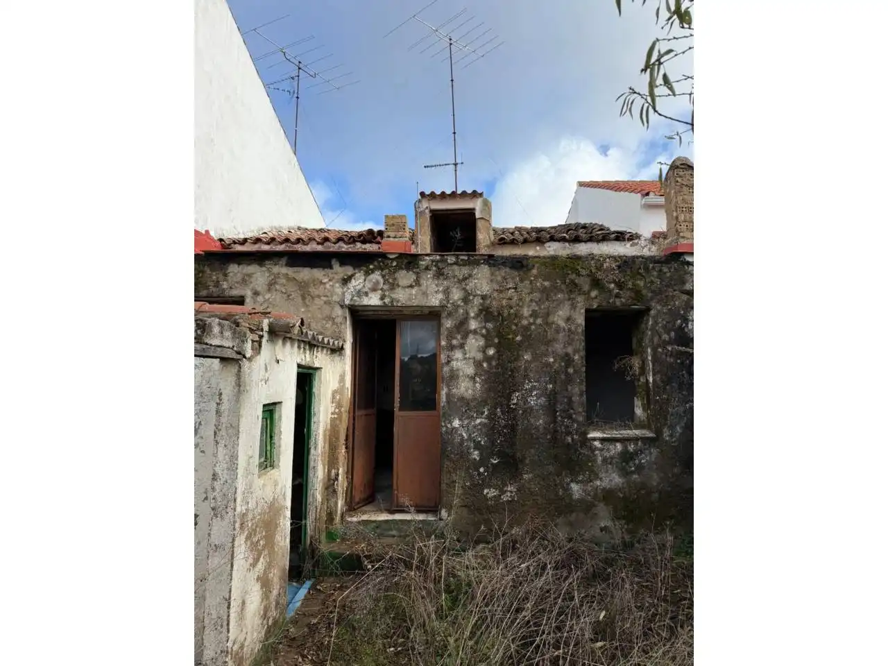 Vista exterior de Casa adosada en venta en Segura de León