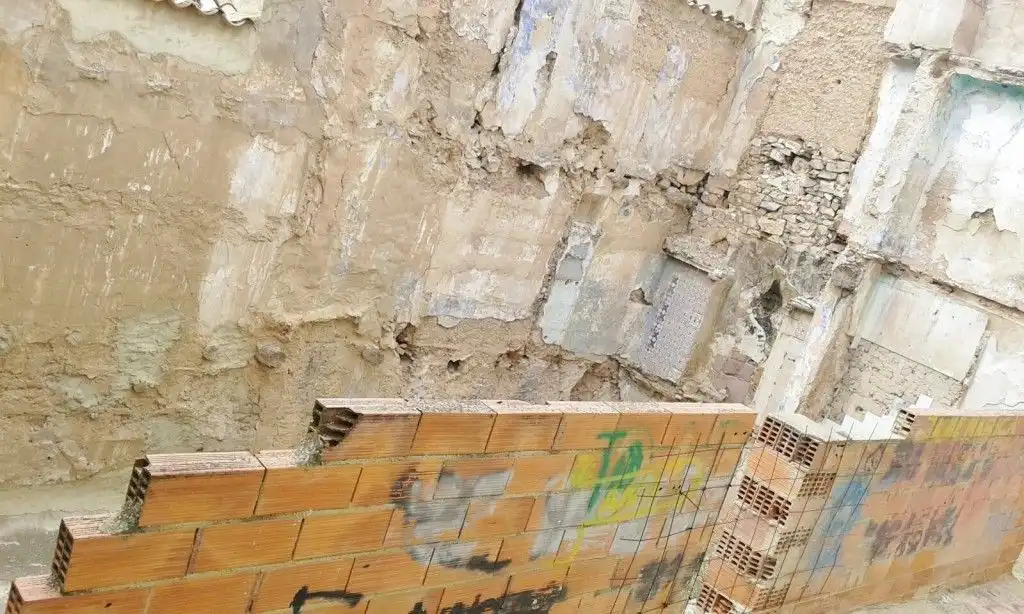 Außenansicht von Residential zum Verkauf in Tuéjar