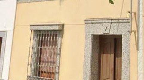 SE VENDE inmueble ALQUILADO en Almendralejo