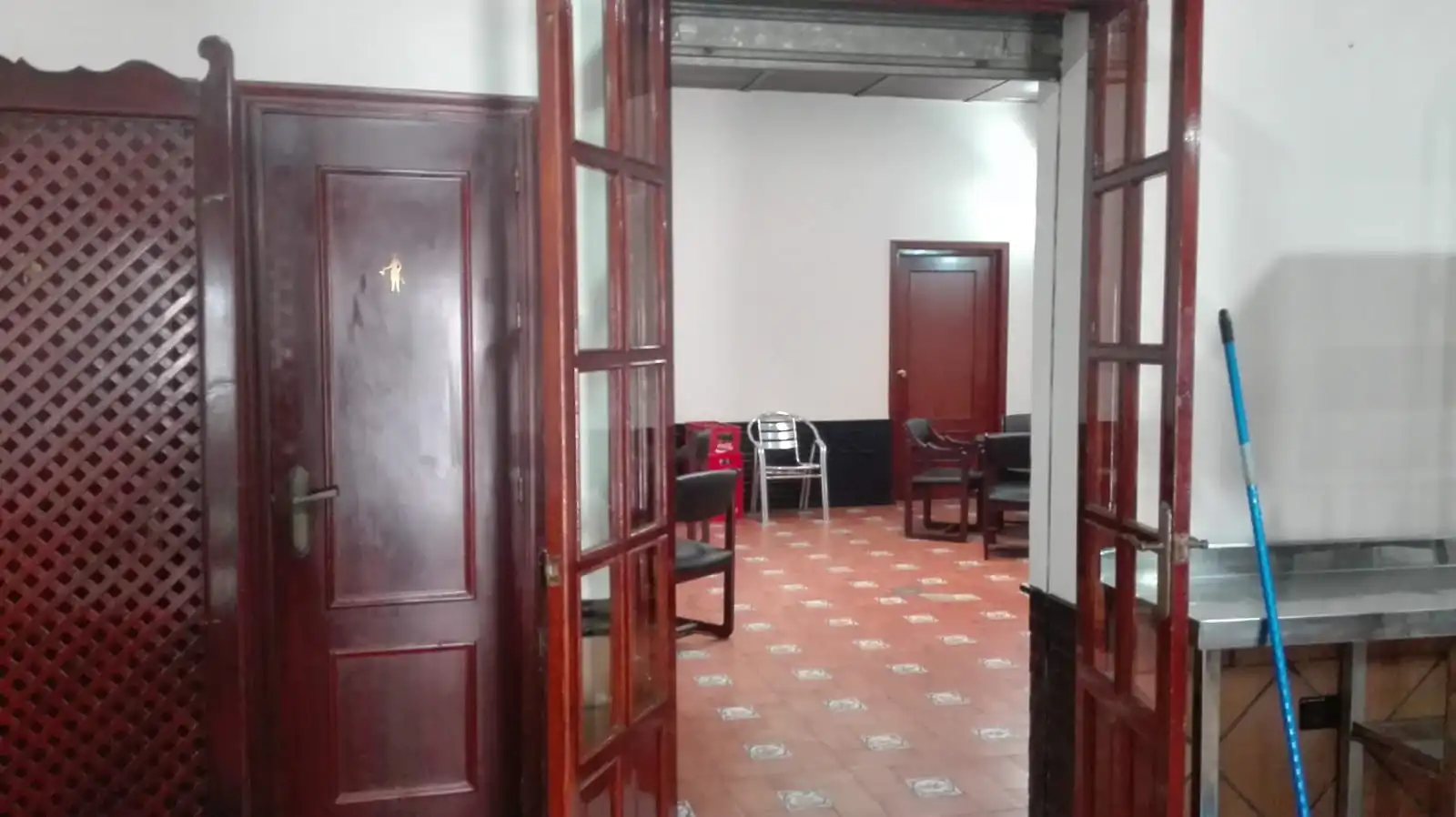 Local de alquiler en Utrera con Aire acondicionado y Amueblado
