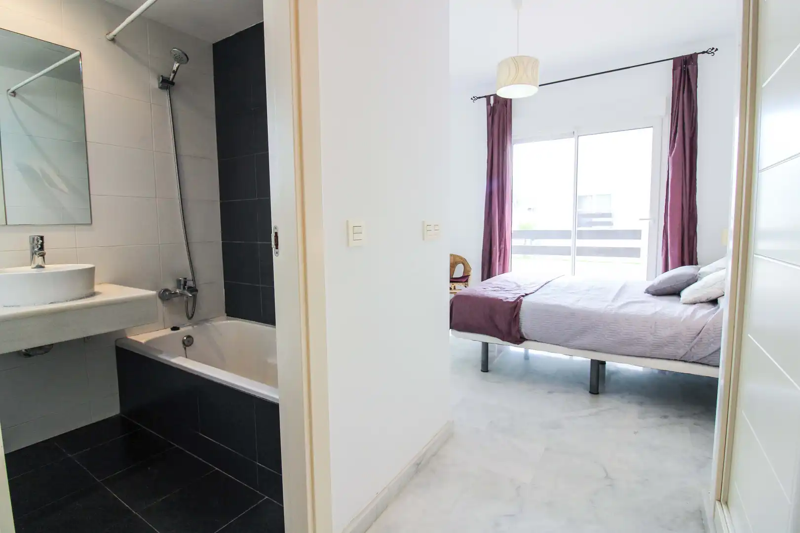 Bedroom of Flat for sale in Estepona  with Air Conditioner, Heating and Terrace