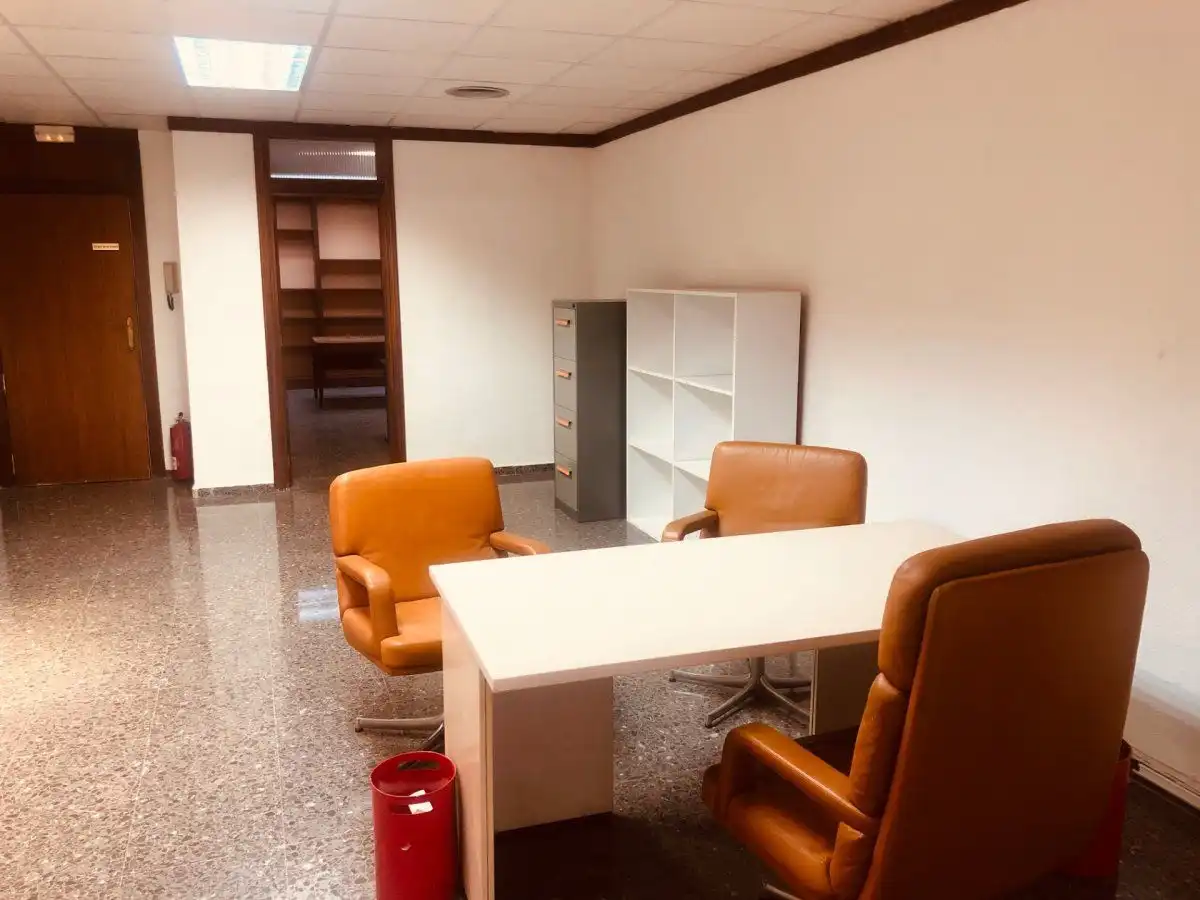 Oficina amb ascensor en venda a Centro, imagen 4