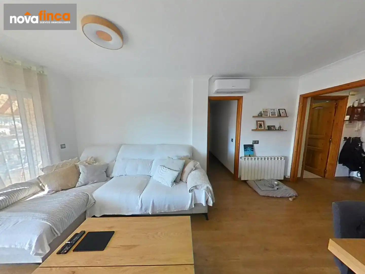 Wohnzimmer von Maisonette zum Verkauf in Palamós mit Klimaanlage, Heizung und Parkett