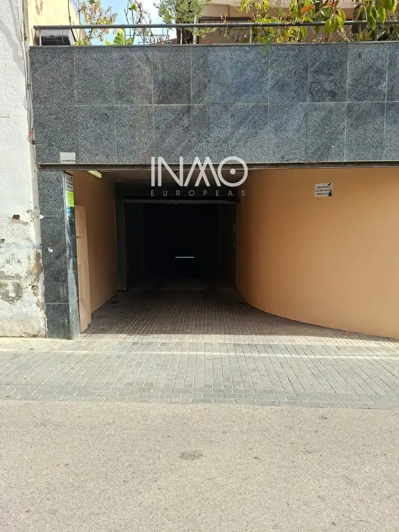 Individuel à vendre à MONTURIOL