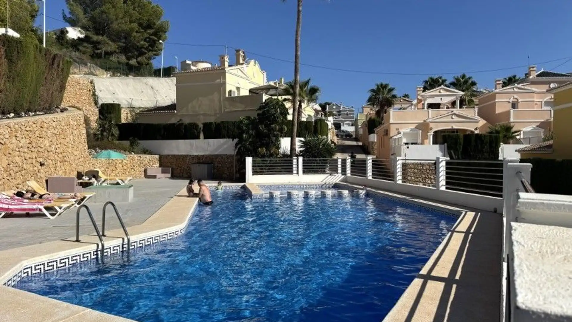 Piscina de Casa o chalet en venta en Calpe / Calp con Aire acondicionado, Calefacción y Jardín privado