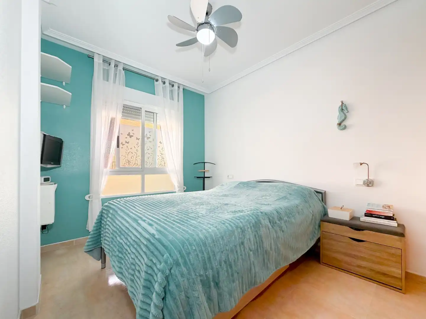 Bedroom of Attic for sale in Campello Playa