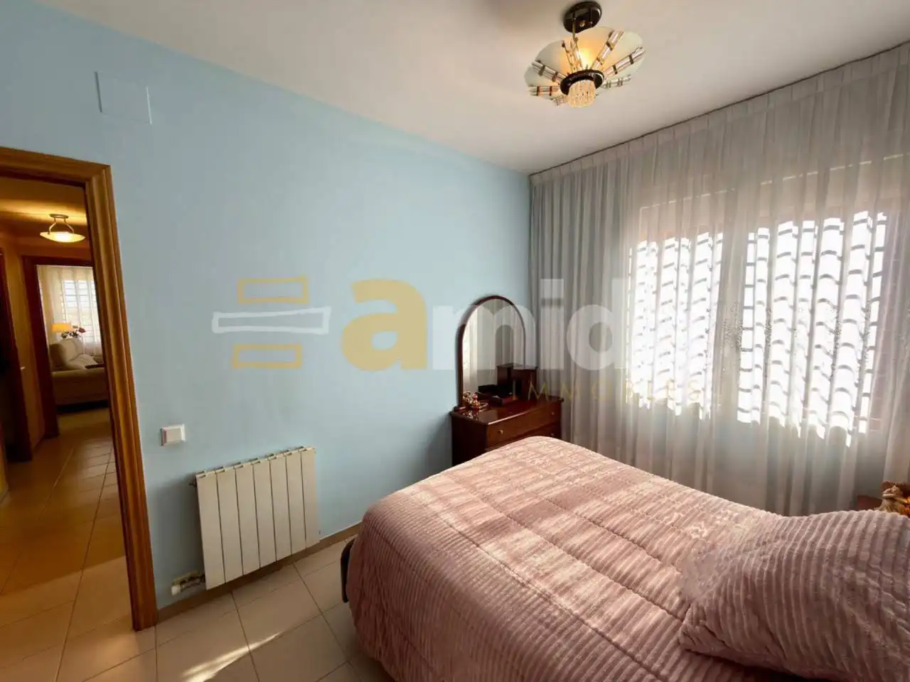 Habitación de Piso en venta en Sabadell con Aire acondicionado y Calefacción