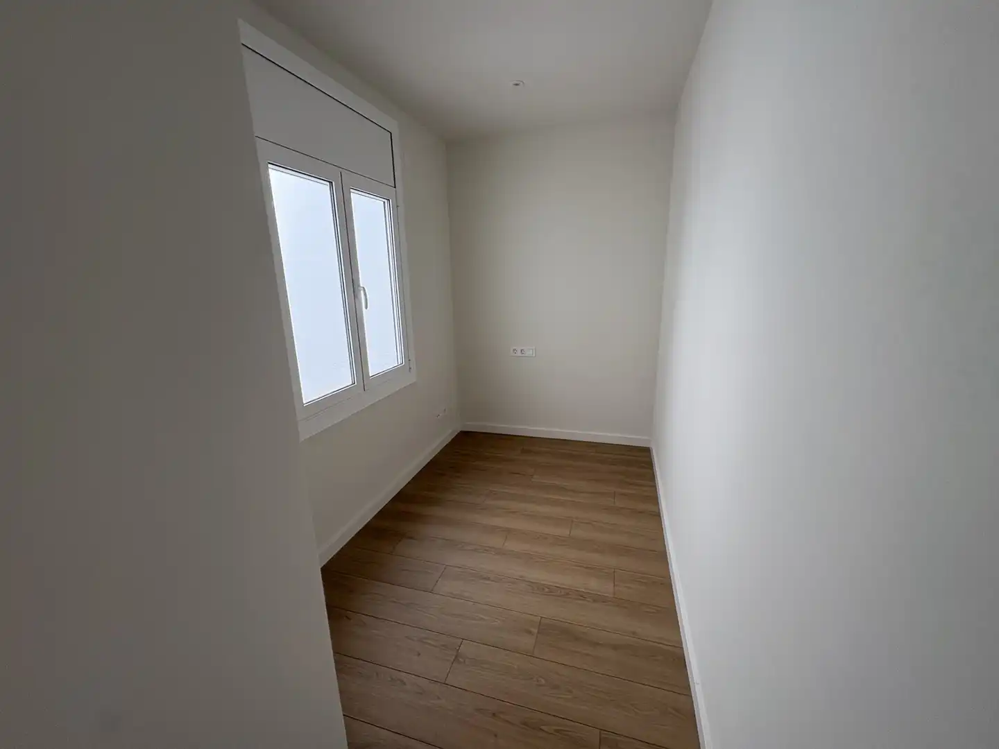 Habitación de Piso en venta en Sabadell con Aire acondicionado, Calefacción y Parquet