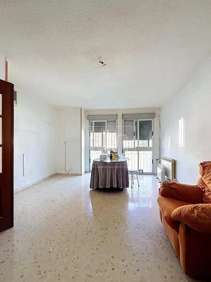 Vista exterior de Casa adosada en venta en Albolote con Aire acondicionado y Balcón