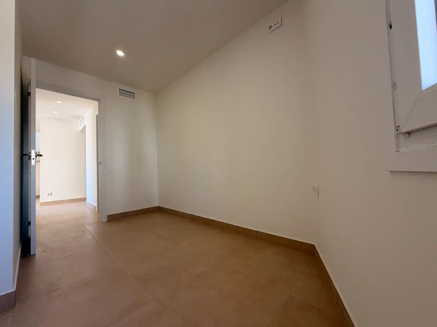 Dúplex en venta en Terrassa con Aire acondicionado, Calefacción y Terraza