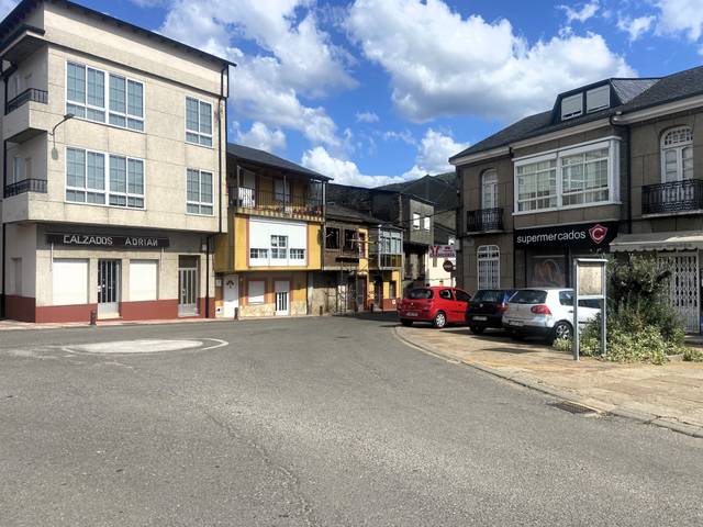 Casa-chalet en Venta en Praza José Luis Núñez, 22 en Vilamartín de Valdeorras