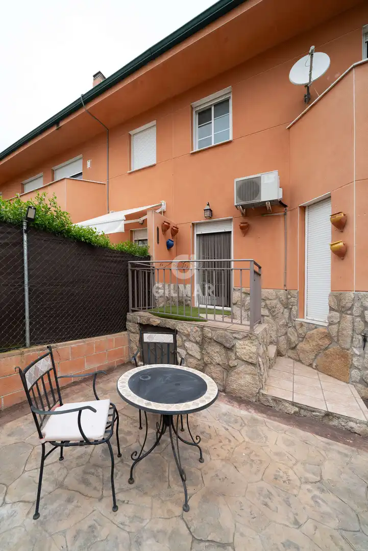 Jardín de Casa o chalet en venta en Algete con Calefacción, Jardín privado y Parquet