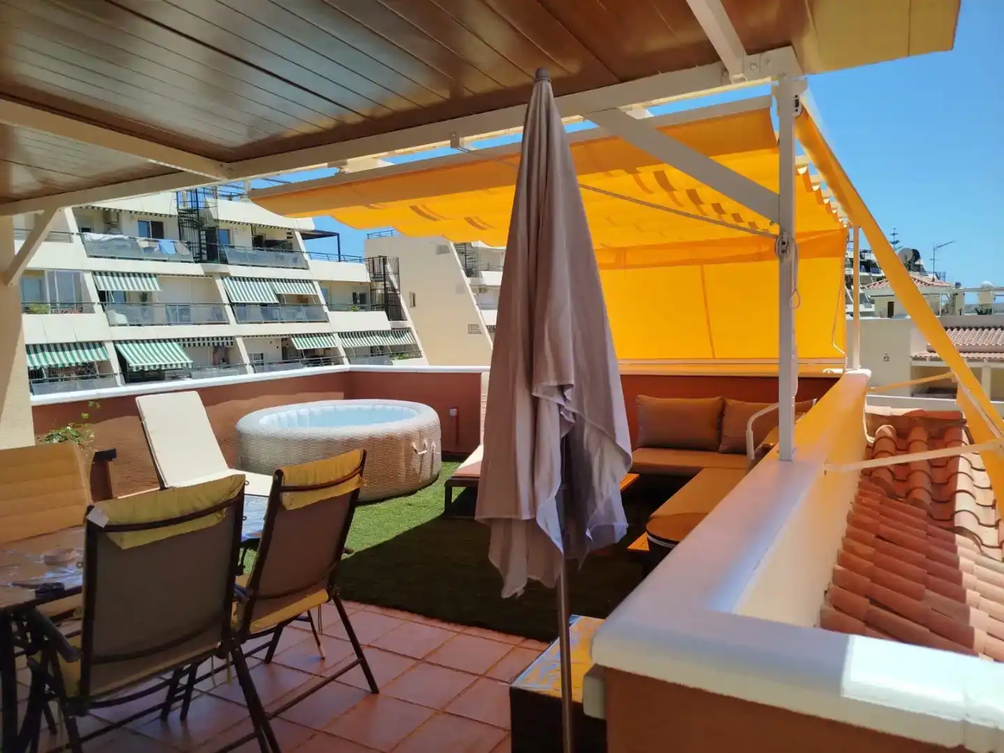 Terraza de Piso en venta en Benalmádena con Aire acondicionado, Terraza y Piscina