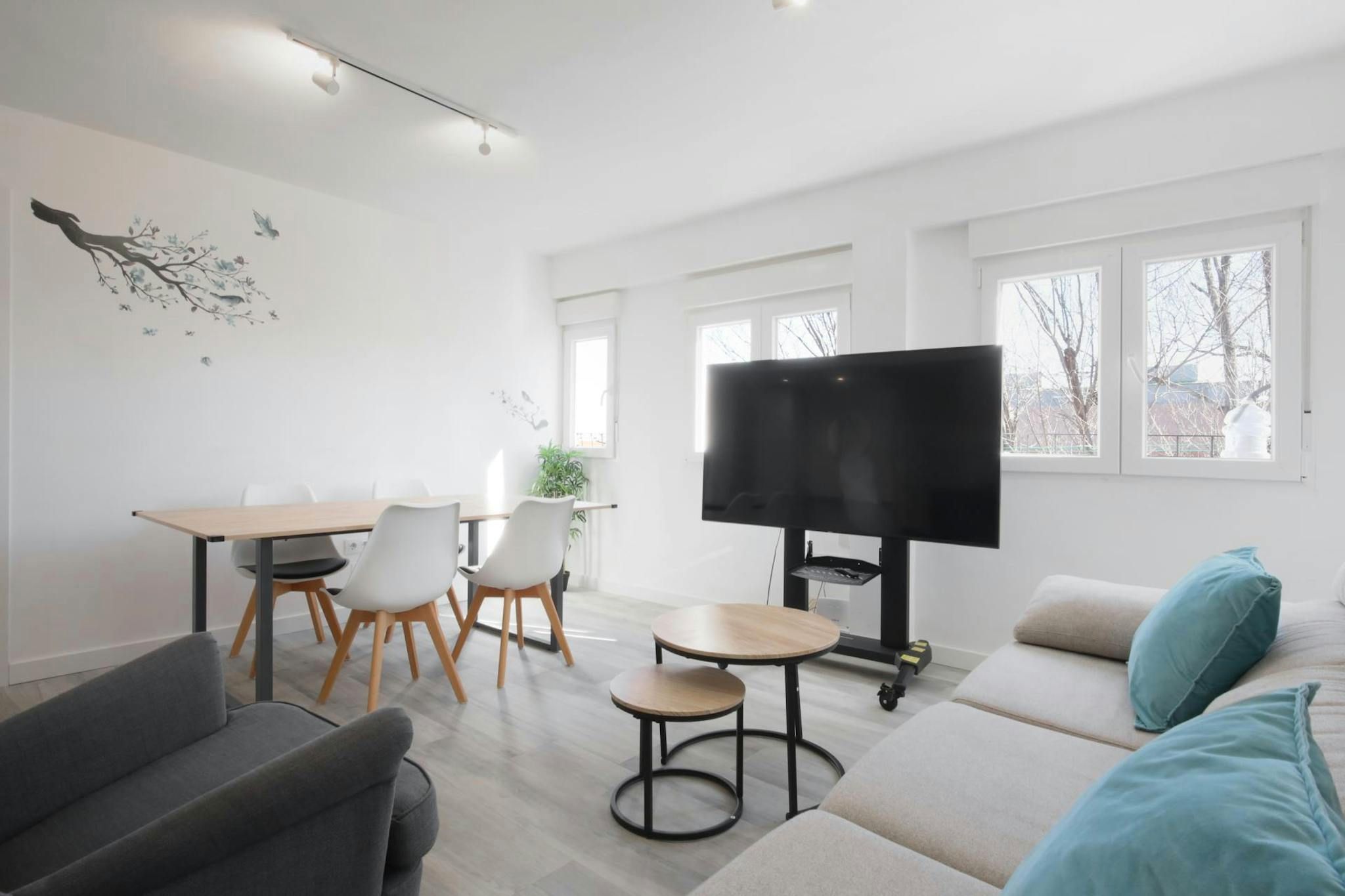 Sala de estar de Piso de alquiler en  Madrid Capital con Aire acondicionado, Calefacción y Amueblado