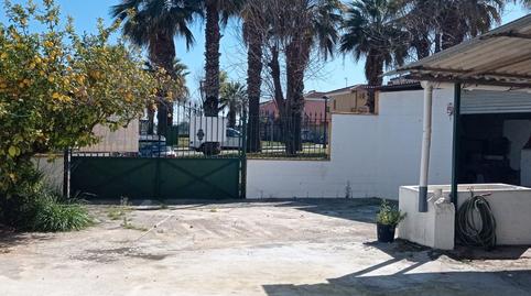 Foto 2 de Residencial en venta en Calle Huerta Chica, 2, Gelves, Sevilla