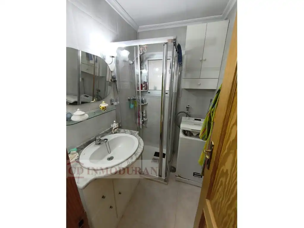 Bany de Pis en venda en Alicante / Alacant