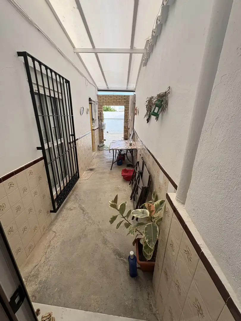 Detached homes for sale in Montilla