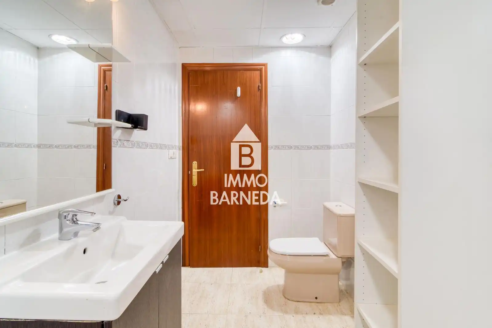 Baño de Piso en venta en Roses con Aire acondicionado, Calefacción y Terraza