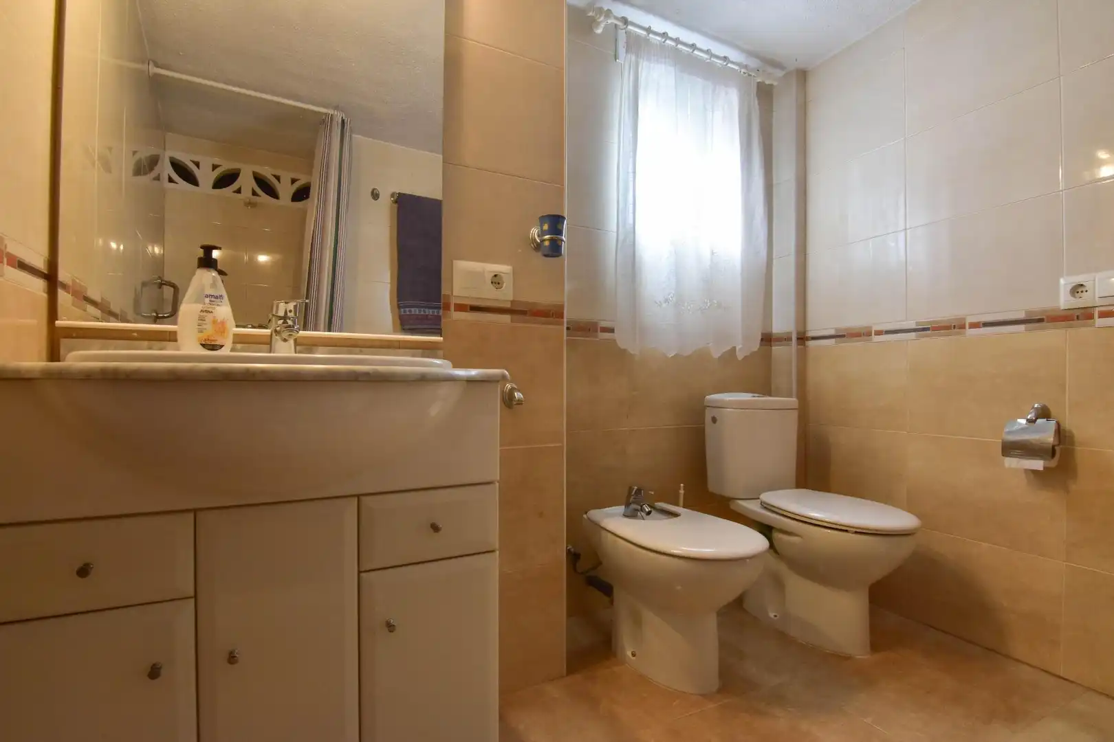 Baño de Casa o chalet en venta en Montserrat con Aire acondicionado, Calefacción y Jardín privado