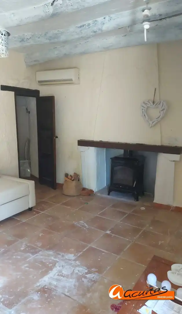Casa adosada en venda en Villanueva de Algaidas amb Terrassa i Piscina