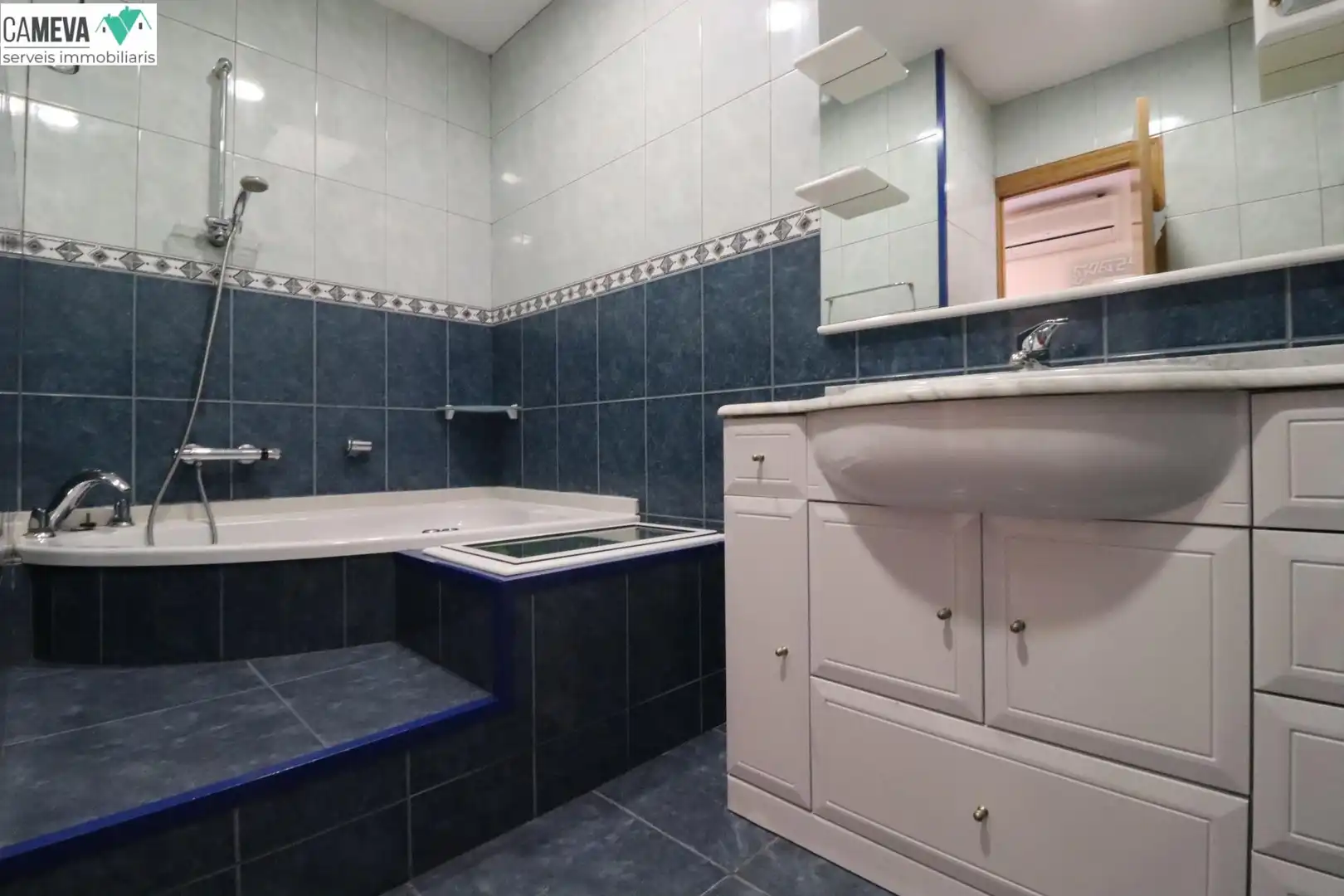 Bany de Dúplex en venda en Sabadell amb Aire condicionat, Calefacció i Parquet