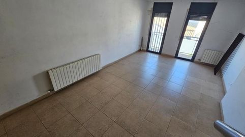 Foto 2 von Maisonette zum Verkauf in Lleida, Mont-ras, Girona