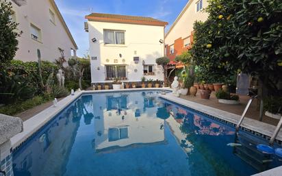 Swimming pool of House or chalet for sale in Sant Fost de Campsentelles  with Air Conditioner, Heating and Private garden