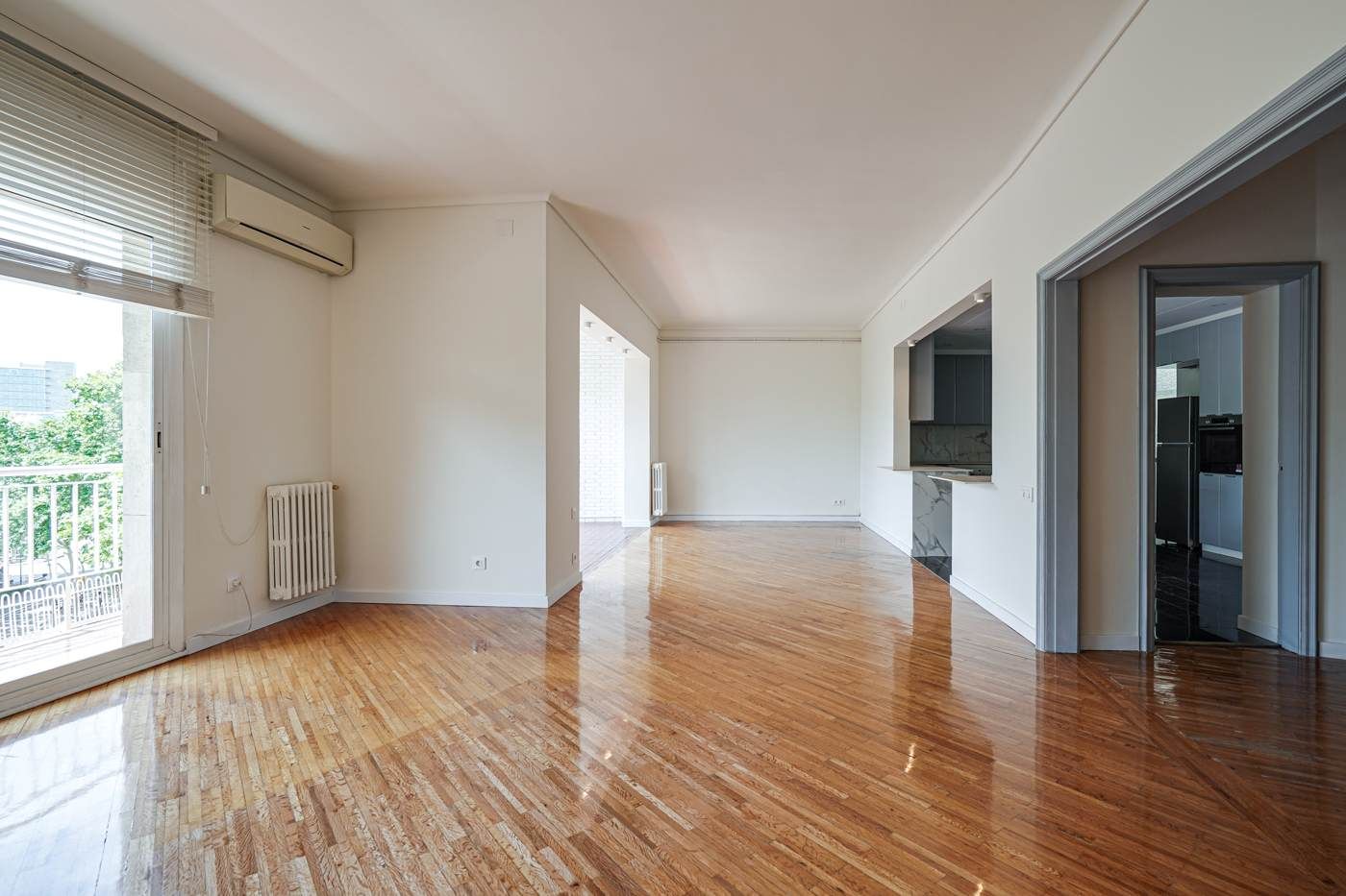 Sala d'estar de Pis de lloguer en  Barcelona Capital amb Aire condicionat, Calefacció i Balcó