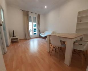 Bedroom of Flat to rent in  Barcelona Capital  with Heating, Parquet flooring and Furnished