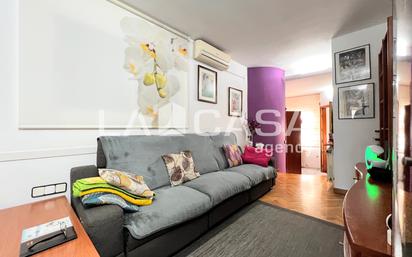 Living room of Duplex for sale in Badalona  with Heating and Terrace