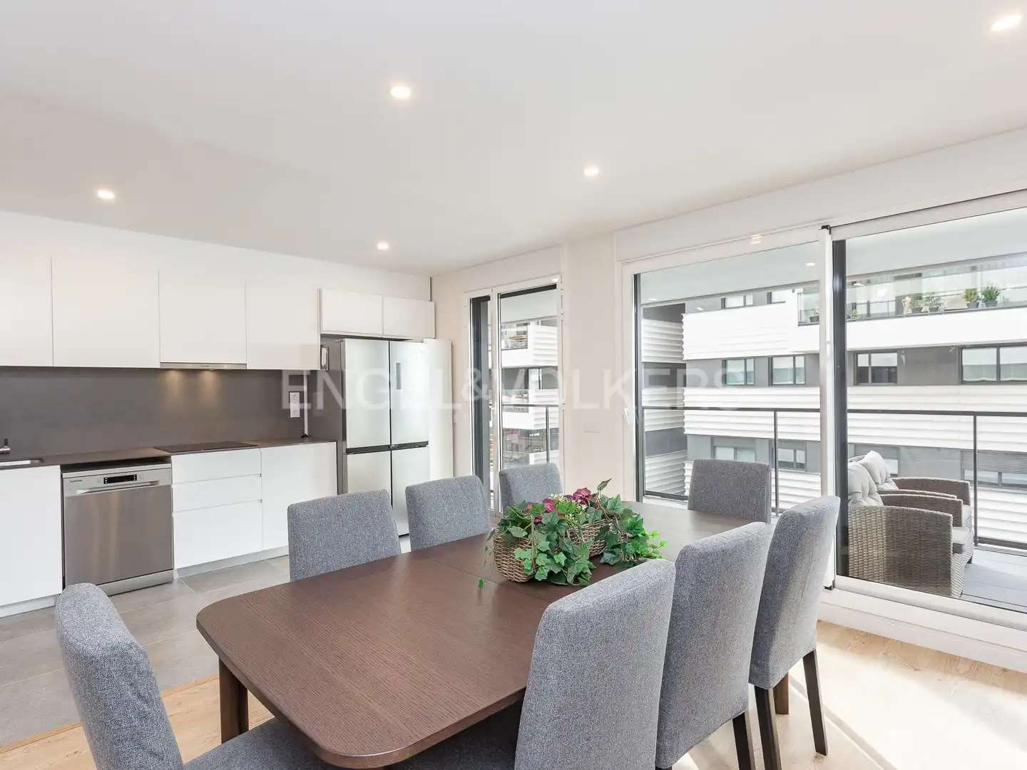Dining room of Flat for rent in Esplugues de Llobregat  with Air Conditioner, Heating and Parquet flooring