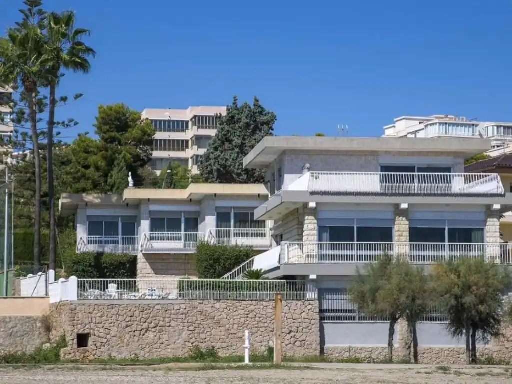 Vista exterior de Casa o chalet de alquiler en Benicasim / Benicàssim
