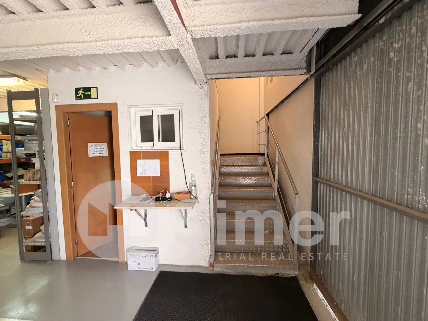 Industrial buildings for sale in Canovelles